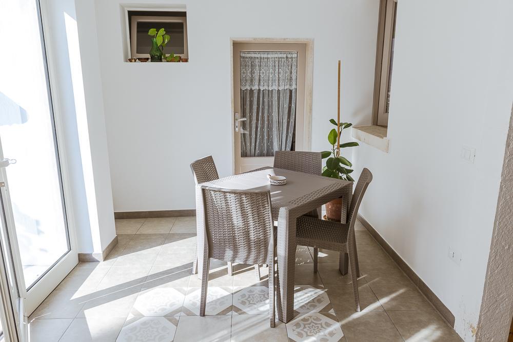 알베르벨로 A Due Passi Dal Centro B&B 외부 사진