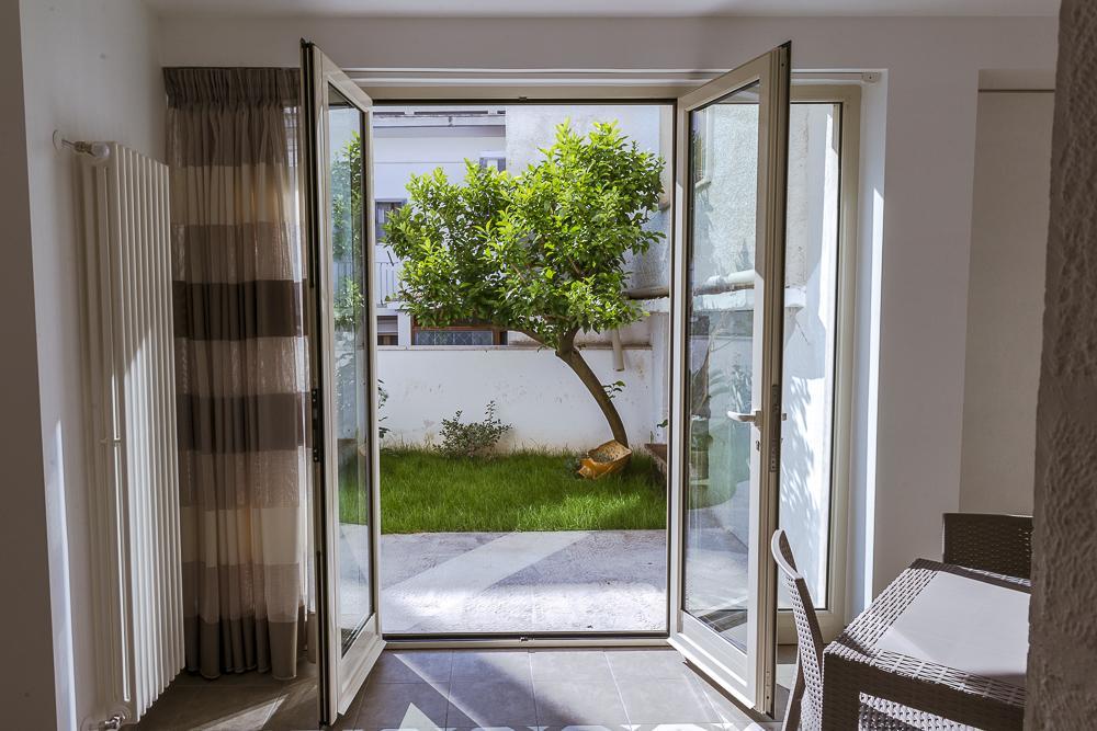 알베르벨로 A Due Passi Dal Centro B&B 외부 사진